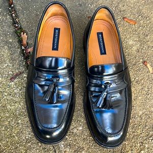 Men’s Bostonian dress shoes